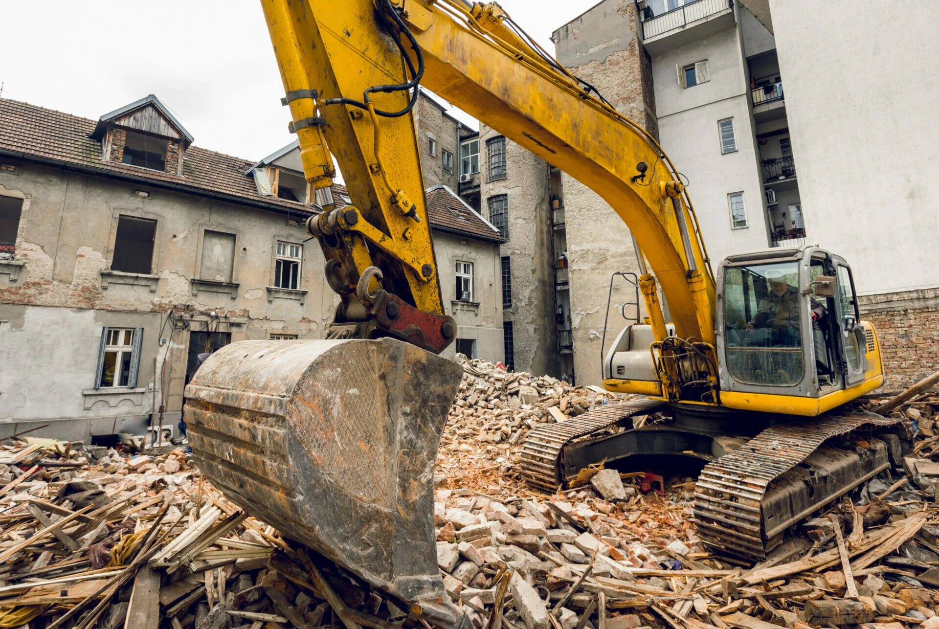 Opérateur de démolition