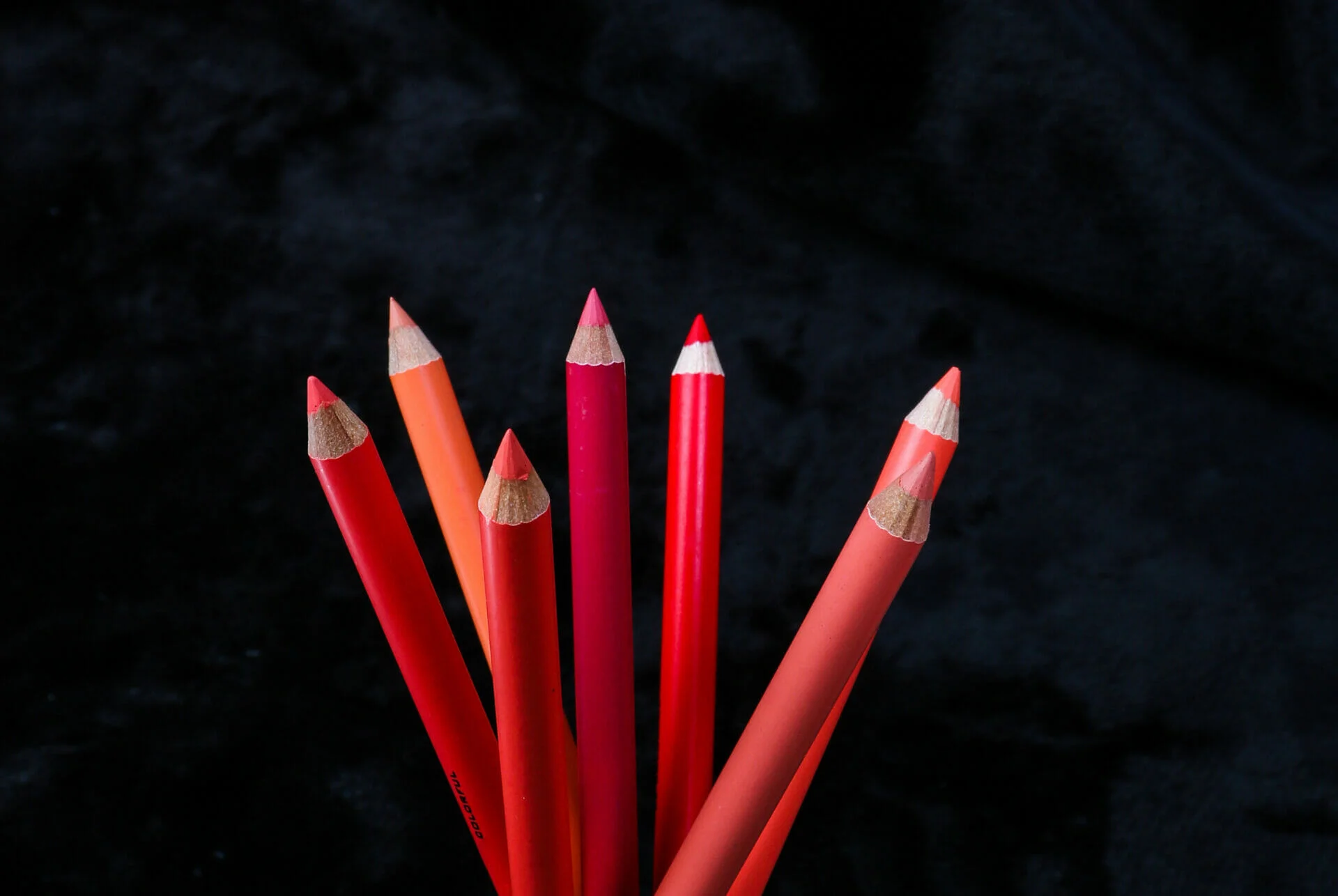 Hot liner